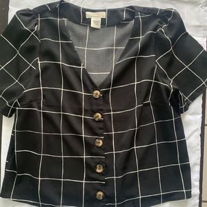 Super cute print blouse